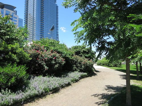 east river state park williamsburg brooklyn nyc