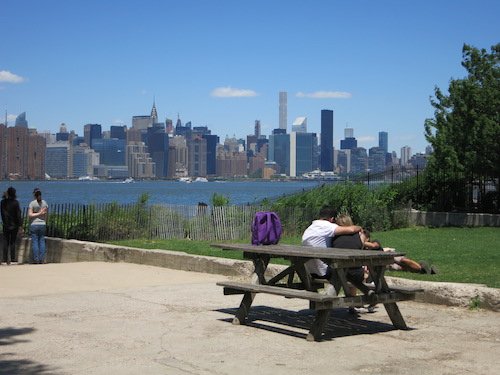 east river state park williamsburg brooklyn nyc