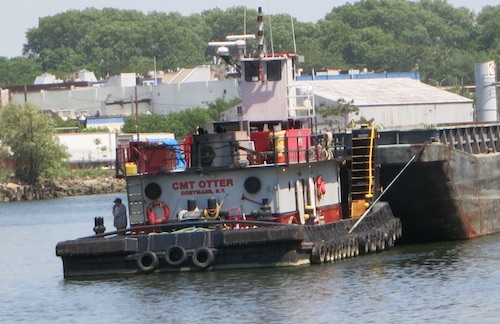 newtown creek nature walk greenpoint brooklyn nyc tugboat