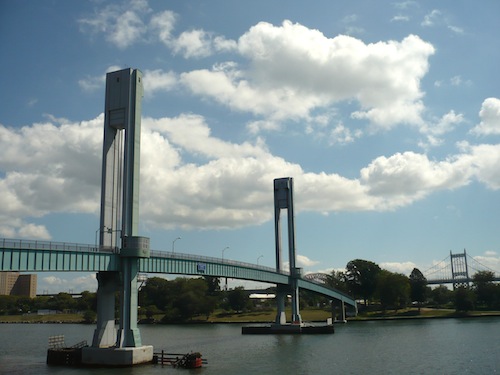 wards island bridge