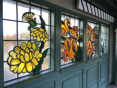 pelham parkway subway station stained glass bronx new york city