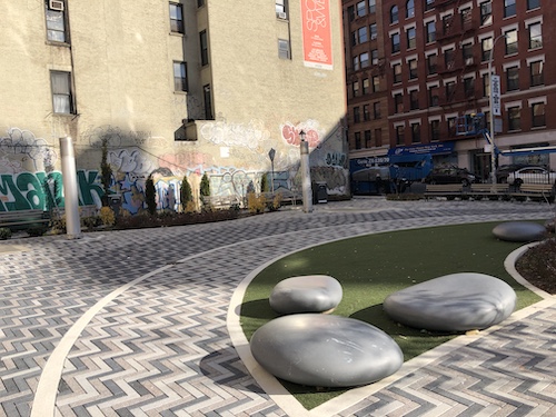 rapkin-gayle plaza manhattan soho new york city parks