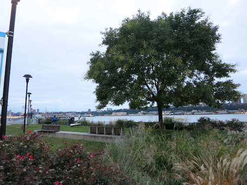 west harlem piers park manhattanville manhattan nyc